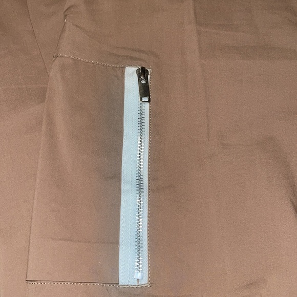 Nike Relaxed Pants - Picture 3 of 7